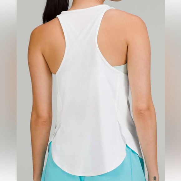 Lightweight Stretch Run Tank - Picture 3 of 11